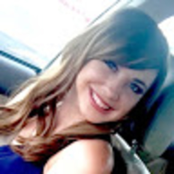 Meet your Posher, Mallory - Picture 1 of 1